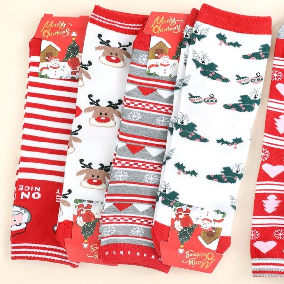 CHRISTMAS SOCKS PACKAGE OF 12 NIP Accessories - CHRISTMAS SOCKS PACKAGE OF 12 NIP